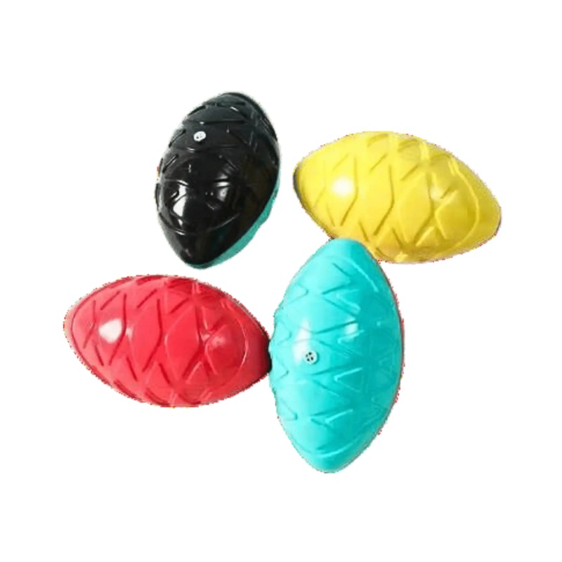SQUEAKY RUGBY BALL