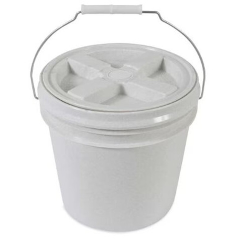 Vittles Vault Outback Pet Food Storage Bucket – 20 lb